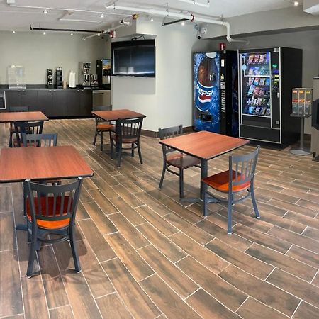 רוצ'סטר 2Nd Street Inn & Suites מראה חיצוני תמונה