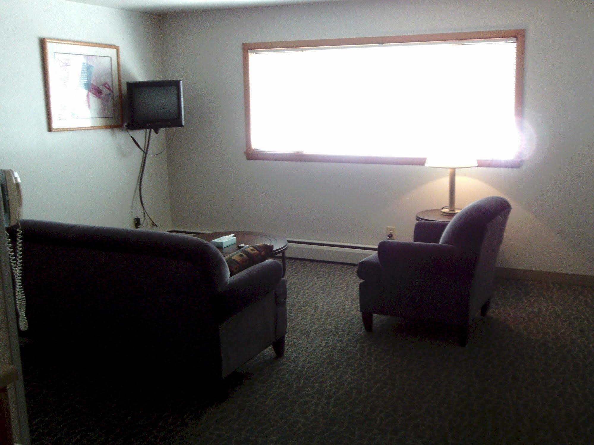 רוצ'סטר 2Nd Street Inn & Suites מראה חיצוני תמונה